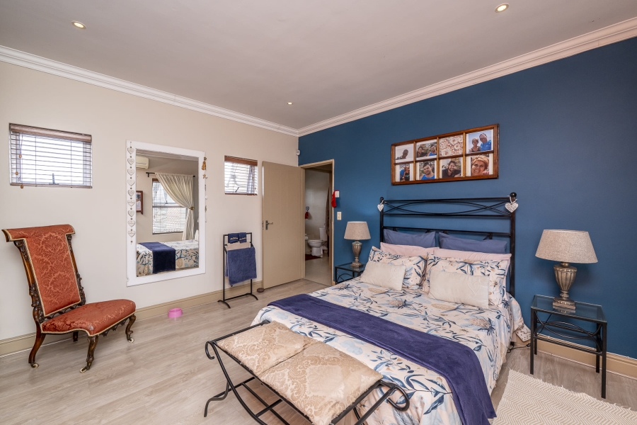 3 Bedroom Property for Sale in Protea Heights Western Cape